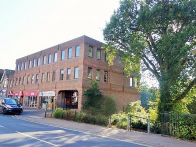 1 bedroom Flat To Let