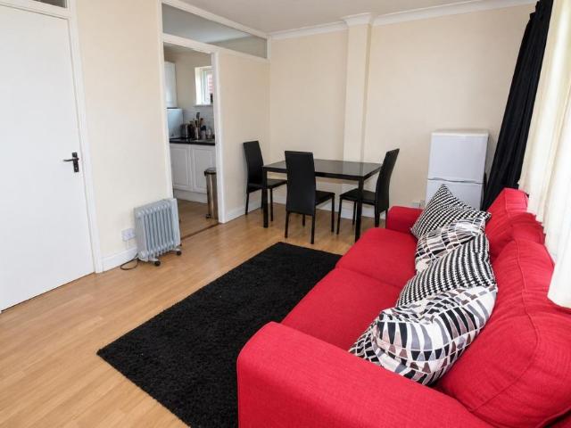 1 Bedroom Flat To Let
