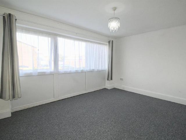 1 Bedroom Flat To Let