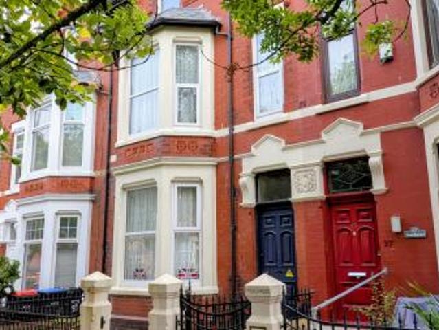 1 bedroom Flat To Let