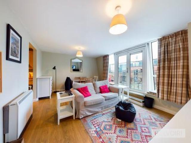 1 bedroom Flat To Let