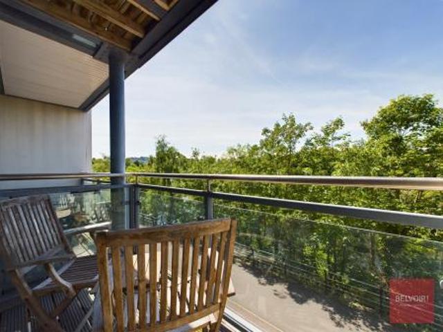 1 bedroom Flat To Let