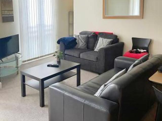 1 bedroom Flat To Let