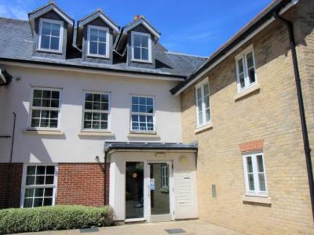 1 bedroom Flat To Let