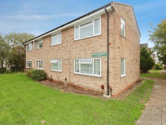 1 bedroom Flat To Let