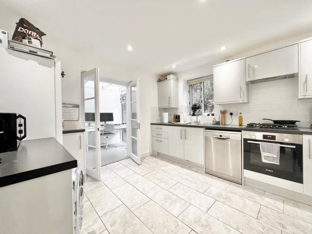 1 Bedroom Flat to let