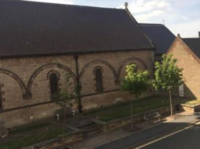 1 bedroom Flat To Let