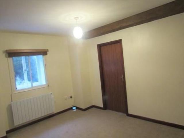 1 bedroom Flat To Let