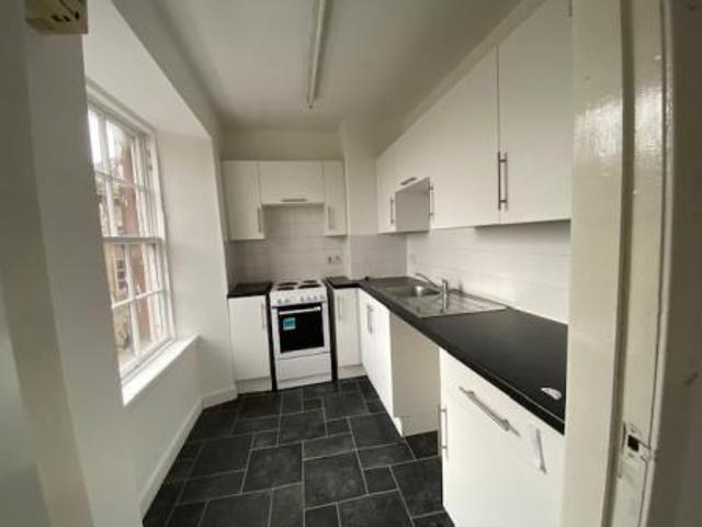 1 bedroom Flat To Let