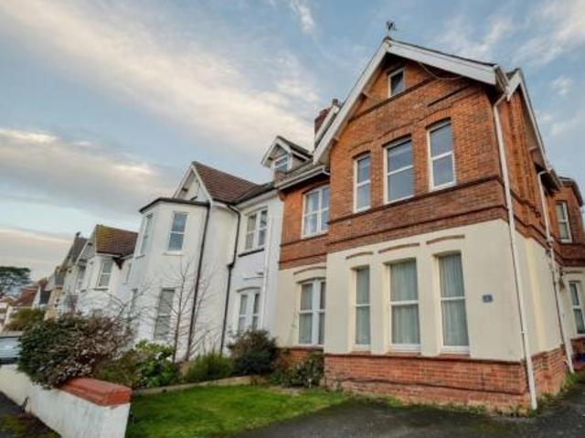 1 bedroom Flat To Let