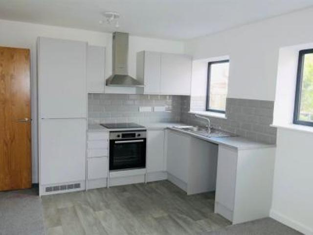 1 bedroom Flat To Let