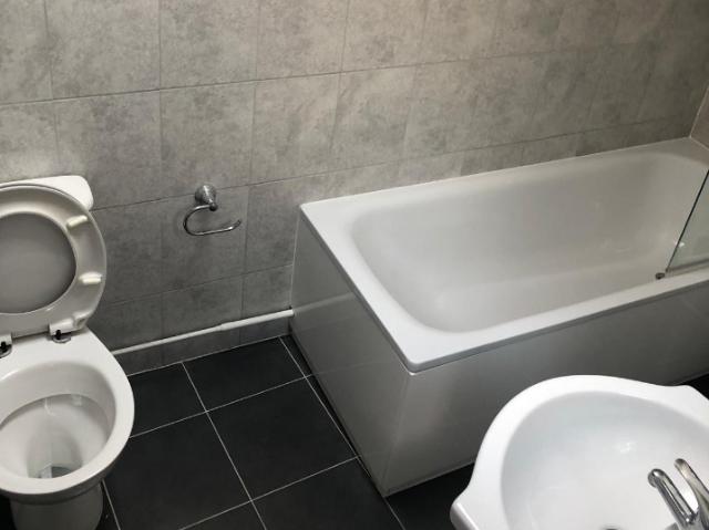 1 bedroom Flat To Let