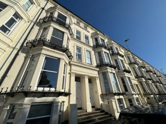 1 bedroom Flat To Let