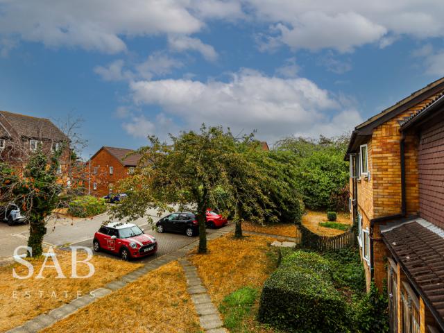 1 Bedroom Flat to Let