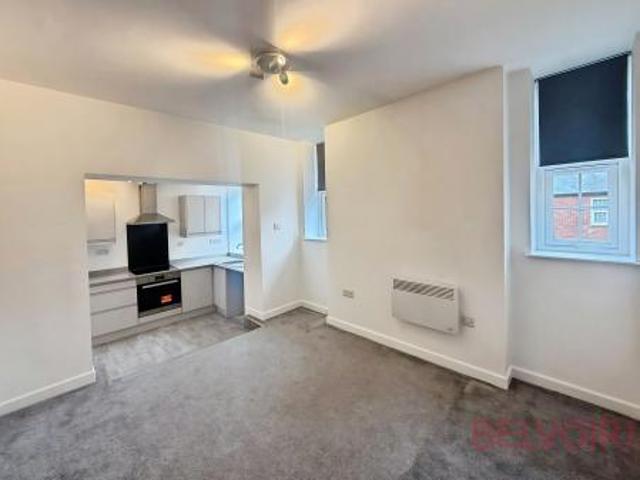 1 bedroom Flat To Let