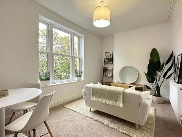 1 bedroom flat to let, Clifton, Bristol | Ocean Estate Agents