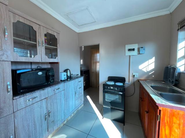 1 Bedroom Flat To Let in Brackenham