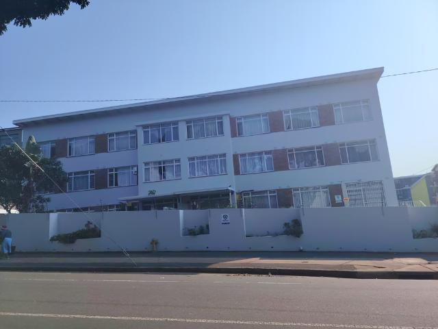 1 Bedroom Flat To Let in Bulwer