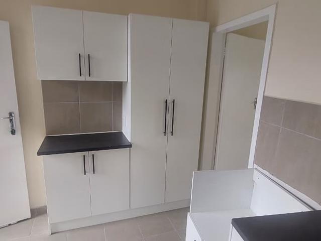 1 Bedroom Flat To Let in Dagbreek
