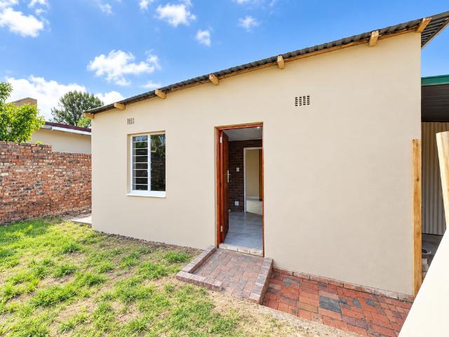 1 Bedroom Flat To Let in Noordhoek