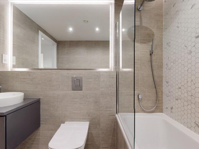 1 bedroom flat to rent on New Horizons Court, London
