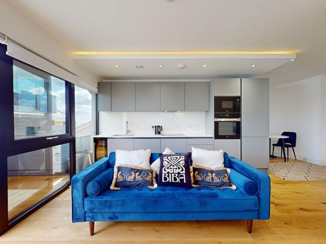 1 bedroom flat to rent on New Horizons Court, London