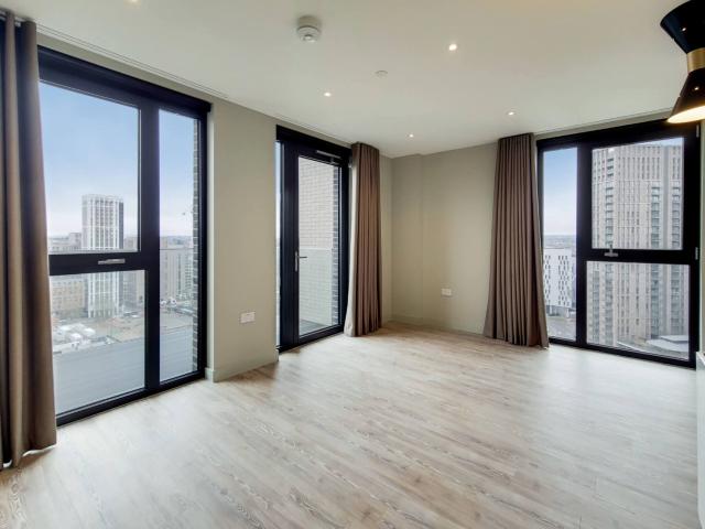 1 bedroom flat to rent on Olympic Way, London