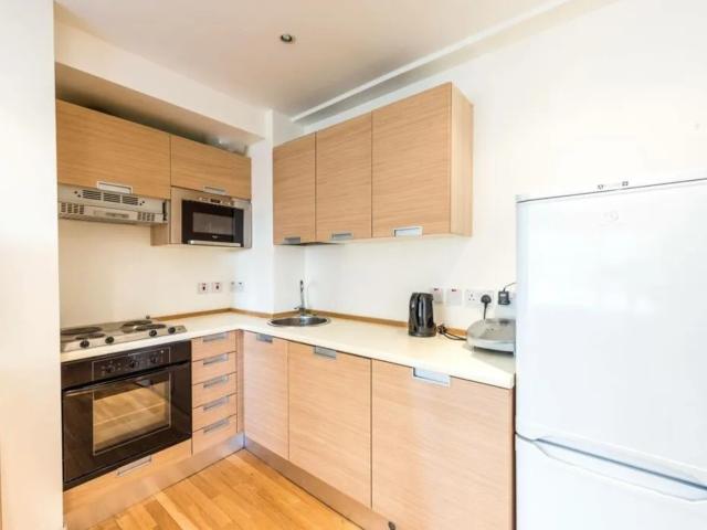 1 bedroom flat to rent on Sloane Avenue, London