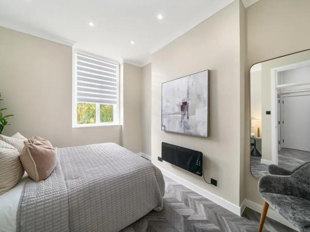 1 bedroom flat to rent on Tadema Road, London