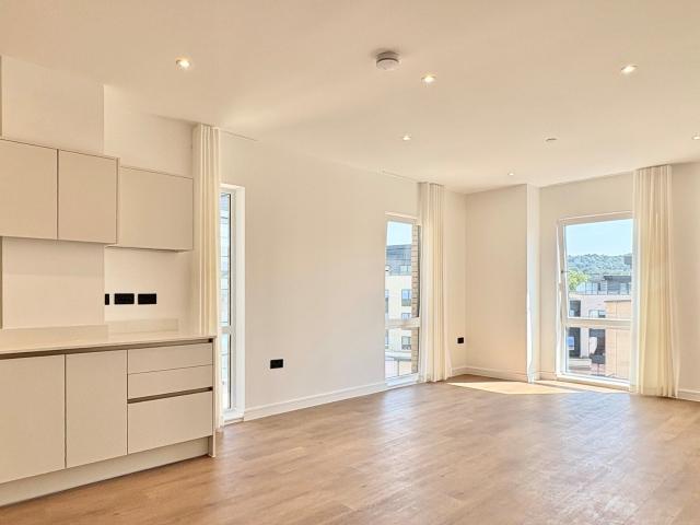 1 bedroom flat to rent on Windsor Bridge Road, Bath