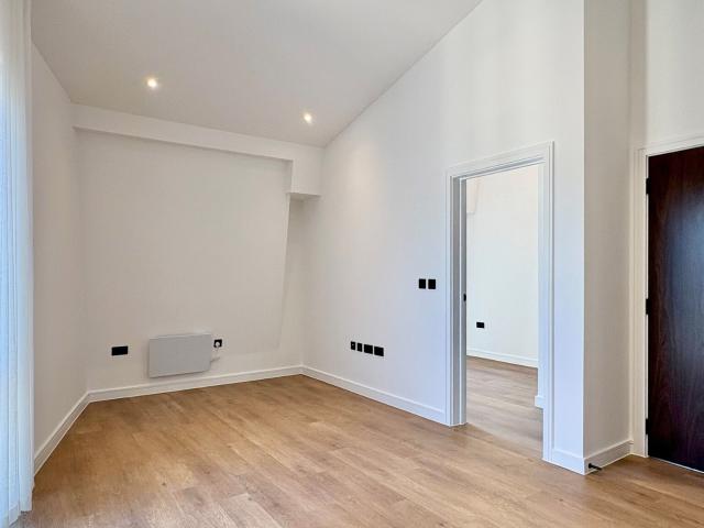 1 bedroom flat to rent on Windsor Bridge Road, Bath