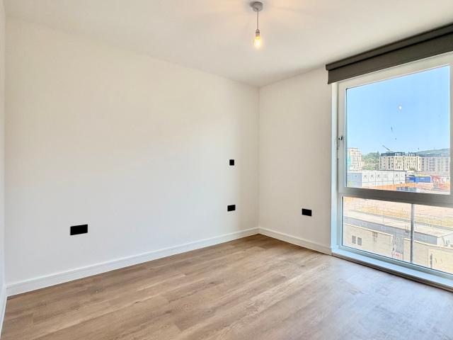 1 bedroom flat to rent on Windsor Bridge Road, Bath