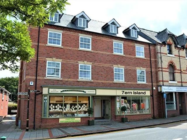1 Bedroom Flat To Rent In Market Street, Newtown, Powys, SY16