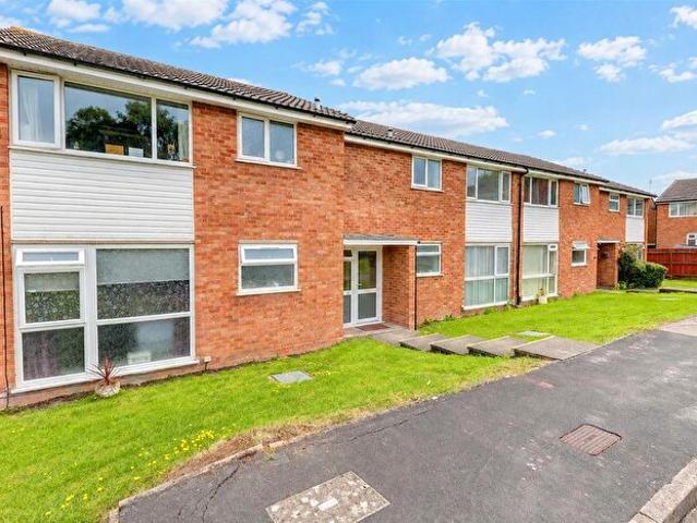 1 Bedroom Flat To Rent In Markham Drive, Whitnash, Leamington Spa, CV31