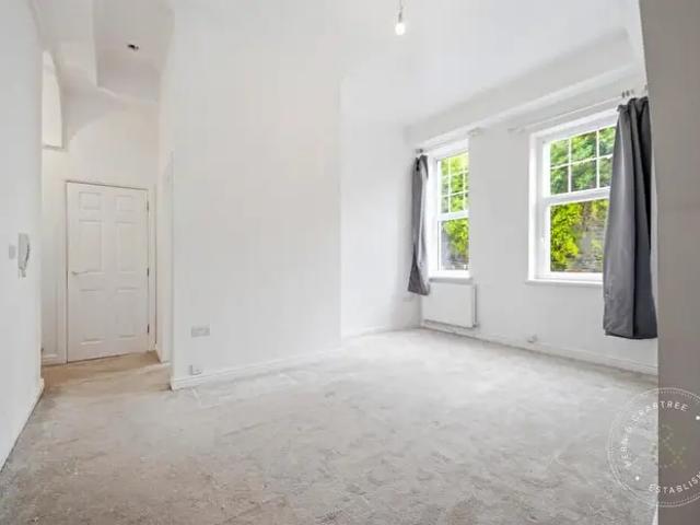 1 Bedroom Flat To Rent In Mill Street, Pontypridd, CF37