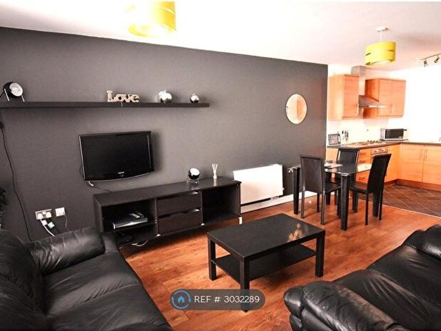 1 Bedroom Flat To Rent In Mortimer Square, Milton Keynes, MK9