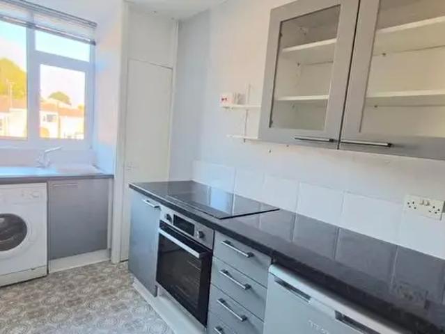 1 Bedroom Flat To Rent In Nevanthon Road, Leicester, LE3