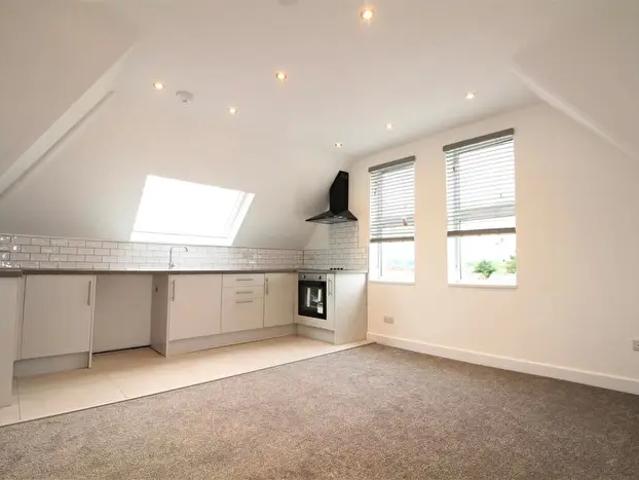 1 Bedroom Flat To Rent In Nottingham Road, Nottingham, NG7