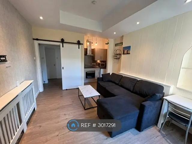 1 Bedroom Flat To Rent In Oswald St, Falkirk, FK1