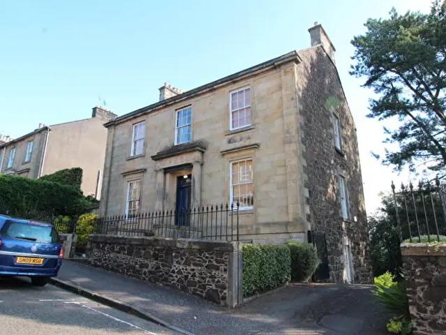 1 Bedroom Flat To Rent In A Irvine Place, Stirling, FK8
