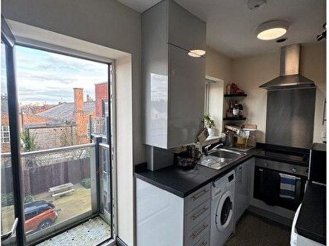 1 Bedroom Flat To Rent In Burgess Road, Leicester, LE2
