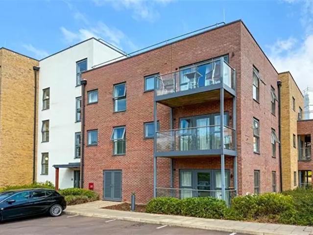 1 Bedroom Flat To Rent In Bedroom Property In Atlas Way, Milton Keynes, MK10