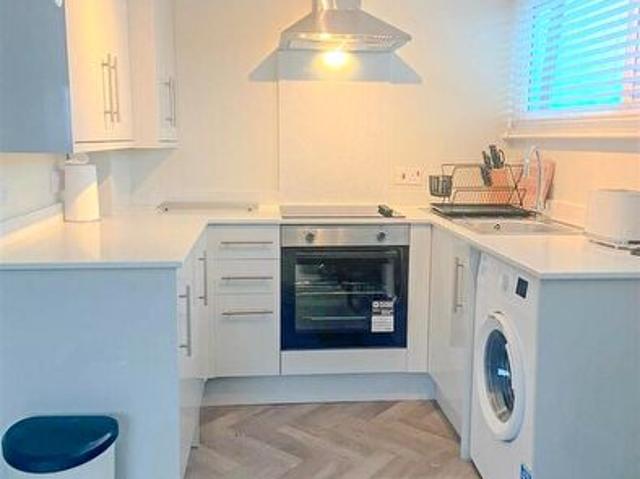 1 Bedroom Flat To Rent In Beech Avenue, Nottingham, NG7