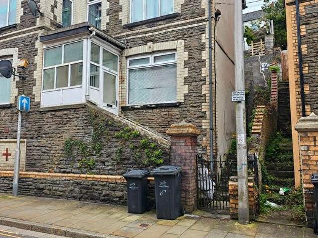 1 Bedroom Flat To Rent In Bethcar Street, Ebbw Vale, NP23