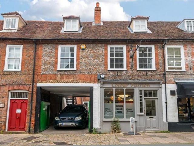 1 Bedroom Flat To Rent In Bourbon Street, Aylesbury, HP20