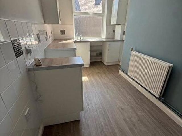1 Bedroom Flat To Rent In Broad Street, Port Talbot, SA13