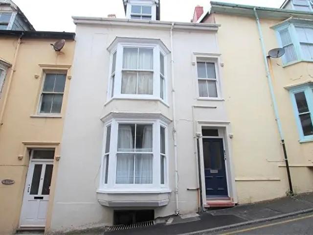 1 Bedroom Flat To Rent In Custom House Street, Aberystwyth, SY23