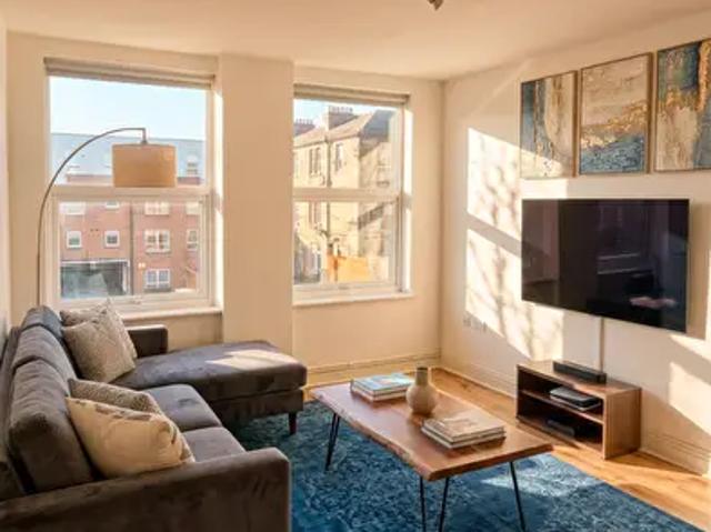 1 Bedroom Flat To Rent In C Peveril Street Bed Ex Bills, Arboretum, East Midlands, NG7