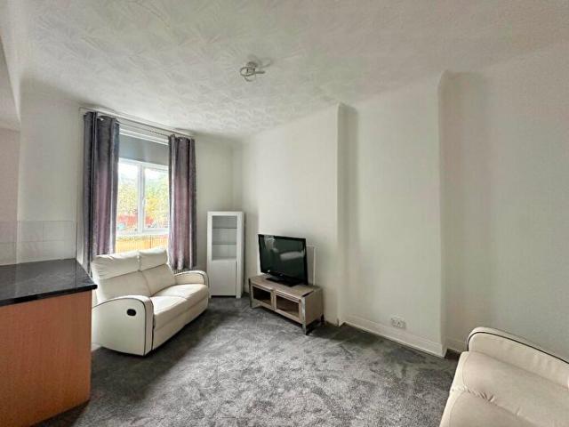 1 Bedroom Flat To Rent In Calder Street, Coatbridge, North Lanarkshire, ML5