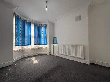 1 Bedroom Flat To Rent In Cambridge Street, Leicester, LE3